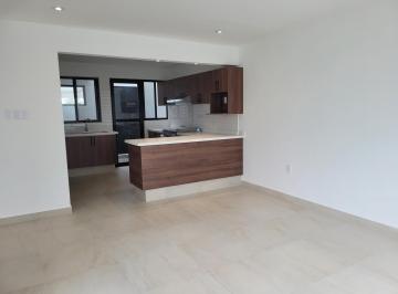 Casa · 132m² · 2 Estacionamientos · Casa Ros5 Privada Altanna