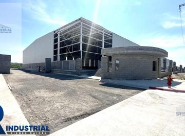 Nave industrial · 10850m² · 1 Recámara · 85 Estacionamientos · Nave en Renta Zona Pesqueria