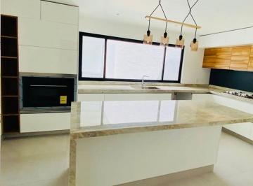 a915e153fb677affd257d9e83d3684ab57fac122db0d2fac9a96bfa2b18fddbe · Casa en Venta en Privada en Bosques de La Herradura