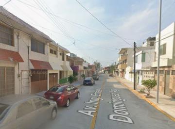 Casa de 3 habitaciones, Veracruz · Casa en Venta de Recuperacion Bancaria. Reforma, Veracruz, Ver