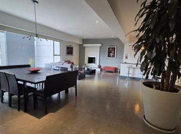 Departamento · 224m² · 3 Recámaras · 2 Estacionamientos · Departamento en Venta en Interlomas
