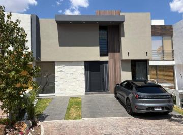 Casa de 5 habitaciones, Morelia · Se Vende Casa Altozano Morelia
