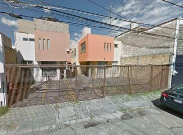 Casa de 3 habitaciones, Puebla · Casa con 3 Recámaras Cerca de Plaza Bugambilias en Venta, Puebla
