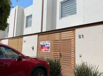 Casa en condominio · 87m² · 2 Recámaras · 1 Estacionamiento · Adamas Residencial Casa en Renta