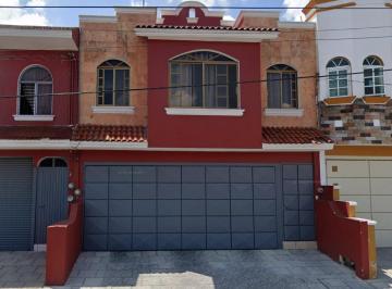 Casa de 4 habitaciones, Zapopan · Venta de Casa en Constitución Zapopan Jalisco