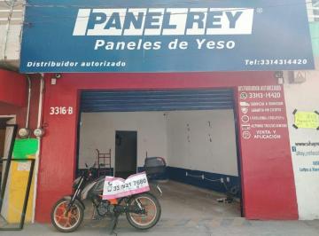 Local comercial , Zapopan · Local Comercial Sobre Av Patria, Zapopan Jalisco