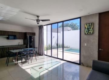 Casa de 2 habitaciones, Mérida · Townhouse con Alberca en Renta en Benito Juárez Norte, Mérida