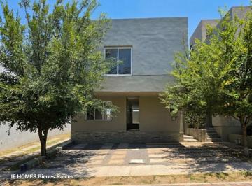 Casa de 4 habitaciones, Zapopan · Casa en Venta Bosques Vallarta