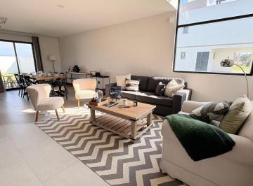 Casa en condominio · 288m² · 3 Recámaras · 2 Estacionamientos · Casa en Venta Metepec Condado del Valle Mod. Alamillo