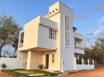 Casa · 147m² · 2 Recámaras · 1 Estacionamiento · Casa Nueva en Venta Cerca de La Punta Zicatela – Puerto Escondido, Oaxaca