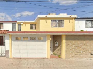 Casa de 3 habitaciones, Querétaro · Venta de Casa en Santiago de Queretaro Queretaro