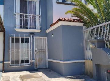 Casa en condominio de 3 habitaciones, Tlajomulco de Zúñiga · Casa en Venta en Real del Valle