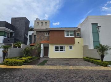 Casa en condominio de 3 habitaciones, Zapopan · Casa en Coto Gardenia en Rinconada Bugambilias