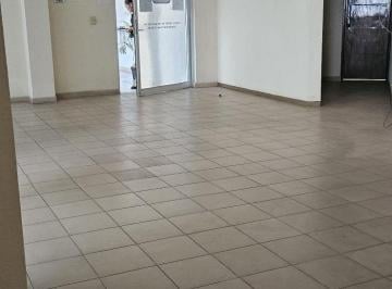 Oficina · 2 Estacionamientos · Oficina - Lomas del Campestre