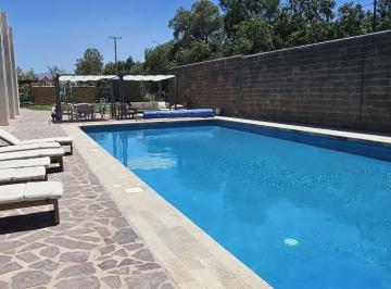 Casa · 108m² · 3 Recámaras · 2 Estacionamientos · Casa - Sur de Los López