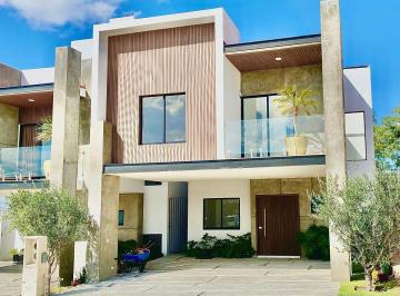 Casa de 3 habitaciones, Pachuca · Casa Premium en Residencial de Lujo con Roof Garden en Zona Residencial Exclusiva de Pachuca