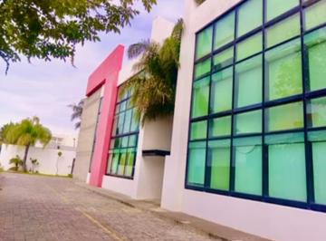 Departamento · 160m² · 3 Recámaras · 2 Estacionamientos · Departamento en Renta Junto a La Universidad de Las Américas Puebla – 3 Recámaras