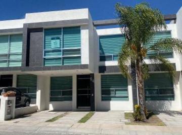 Casa de 3 habitaciones, El Marqués · Casa en Renta, Priv. Dolce Paradiso 1, Frac. Zakia, El Refugio, Zakia, Queretaro