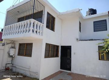 b5ee9ef8788f6b9ea8b9114d9e0baad8affdc585631464334e18c79cb1d65d9d · Se Vende Casa en Villa de Las Flores 1a Sección Coacalco