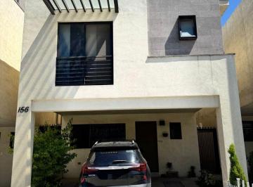 Casa de 3 habitaciones, García · Casa en Renta Ferrara Residencial, Zona Dominio Cumbres