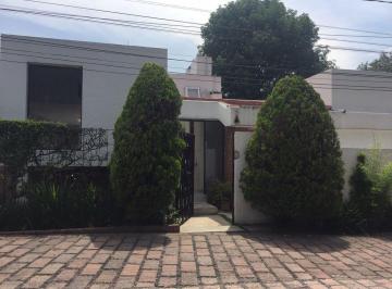 Casa · 600m² · 3 Recámaras · 4 Estacionamientos · Casa de un Piso en San Jeronimo Lidice