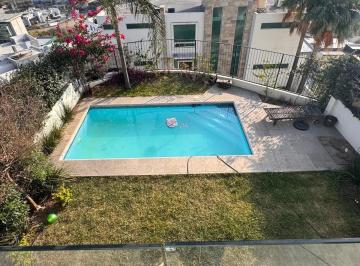 1 · Casa en Venta en Vista Real, San Pedro Garza García. Equipada y con Acabados de Lujo, en 3 Niveles