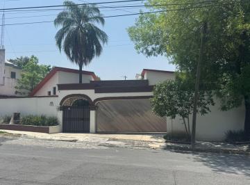 Casa · 650m² · 3 Recámaras · Casa en Venta en Contry La Silla