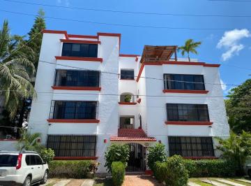 Departamento · 3 Recámaras · 2 Estacionamientos · Departamento Sm 15 Calle Farallon