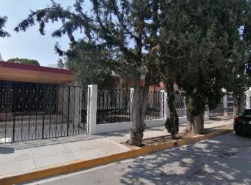 1 · Casa en Venta en Col. República, Saltillo, Coahuila. Terreno: 860 m, Construcción 550 m