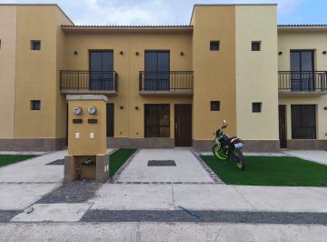 Casa · 90m² · 2 Recámaras · 2 Estacionamientos · Casa en Renta Villa Asturiana León Guanajuato