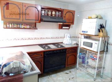 Casa · 112m² · 4 Recámaras · 2 Estacionamientos · Casa en Venta en Tezozomoc, Azcapotzalco