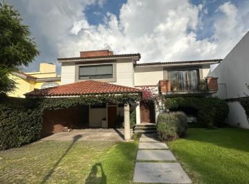 Casa · 445m² · 3 Recámaras · 2 Estacionamientos · Casa en Venta en Campestre Morillotla, San Andrés Cholula, Puebla