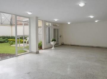 Casa de 4 habitaciones, Azcapotzalco · Casa en Clavería: 4 Recámaras, 2.5 Baños, 5 Autos, Amplia, Impecable y con Gran Jardín