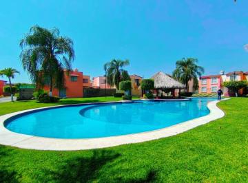Casa de 1 habitación, Emiliano Zapata · Casa en Venta Las Garzas Al Sur de Cuernavaca con Alberca y Vigilancia