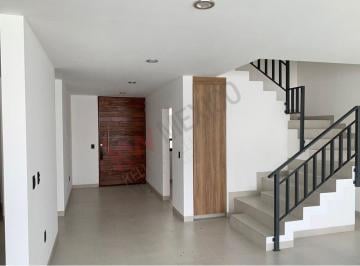 N/A · Venta de Espectacular Casa en La Vista en Fraccionamiento Esclusivo
