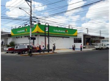 N/A · Plaza Comercial en Venta con Tienda Ancla (Bodega Aurrera Express) / Cerrito Colorado / Querétaro