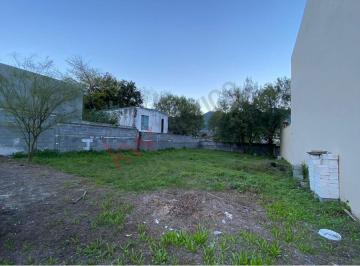 N/A · Terreno Residencial en Venta en Valle del Vergel Carretera Nacional, Zona El Uro a 3 Minutos de Esfe