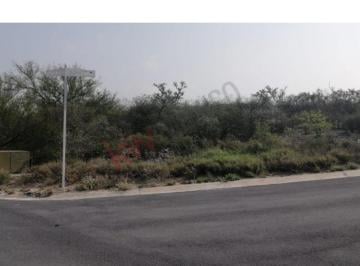 N/A · Terreno en Venta en Hacienda San Pedro, Zuazua | 510 m² | Fraccionamiento Privado con Amenidades