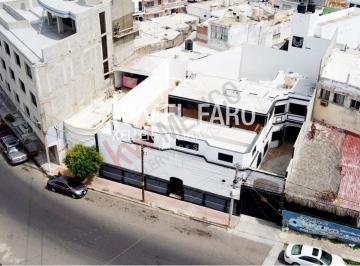 N/A · Casa en Aquiles Serdan a Una Cuadra de La Playa