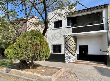 N/A · Casa - Local en Renta ¡Tu Oportunidad de Negocio en Excelente Ubicación!