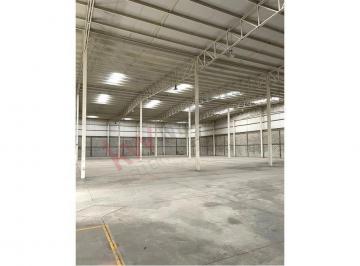 N/A · Nave en Venta en Parque Industrial Oriente de Torreón, con Caseta de Vigilancia, Estacionamiento, Tra