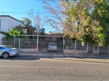 N/A · Casa en Venta con Amplio Terreno en Fraccionamiento Vistahermosa