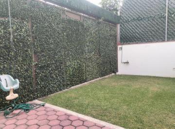 Casa de 2 habitaciones, Naucalpan de Juárez · Acogedora Casa en Satelite de un Piso y 2 Recamaras con Vigilancia