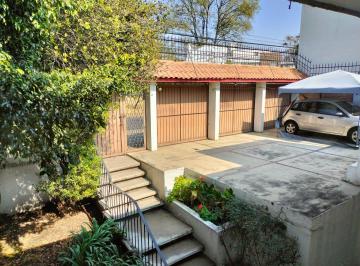 Casa · 308m² · 3 Recámaras · 3 Estacionamientos · Oportunidad de Vivir en Una Propiedad en Excelente Zona
