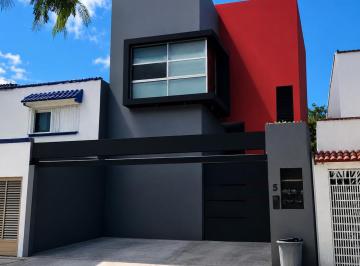 Casa de 4 habitaciones, Benito Juárez · Edificio en Venta Sm 50 Frente Gran Plaza