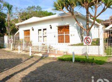 Casa · 400m² · 5 Recámaras · 3 Estacionamientos · Venta de Casa en El Lencero, Veracruz