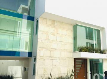 Casa · 453m² · 4 Recámaras · 4 Estacionamientos · Casa en Venta en Coyoacán Centro | Lujo, Privada de 6 Casas y Seguridad 24/7