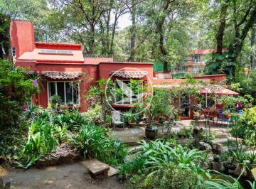 Casa de 4 habitaciones, Cuernavaca · Casa Colonial 1 Nivel con Gran Terreno en Subida Chalma