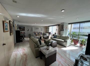 Departamento · 226m² · 4 Recámaras · 3 Estacionamientos · Departamento en Venta en Tecamachalco