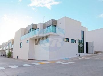 Casa de 3 habitaciones, Zacatecas · Casa en Venta en Los Encinos (Colinas del Padre), Zacatecas.